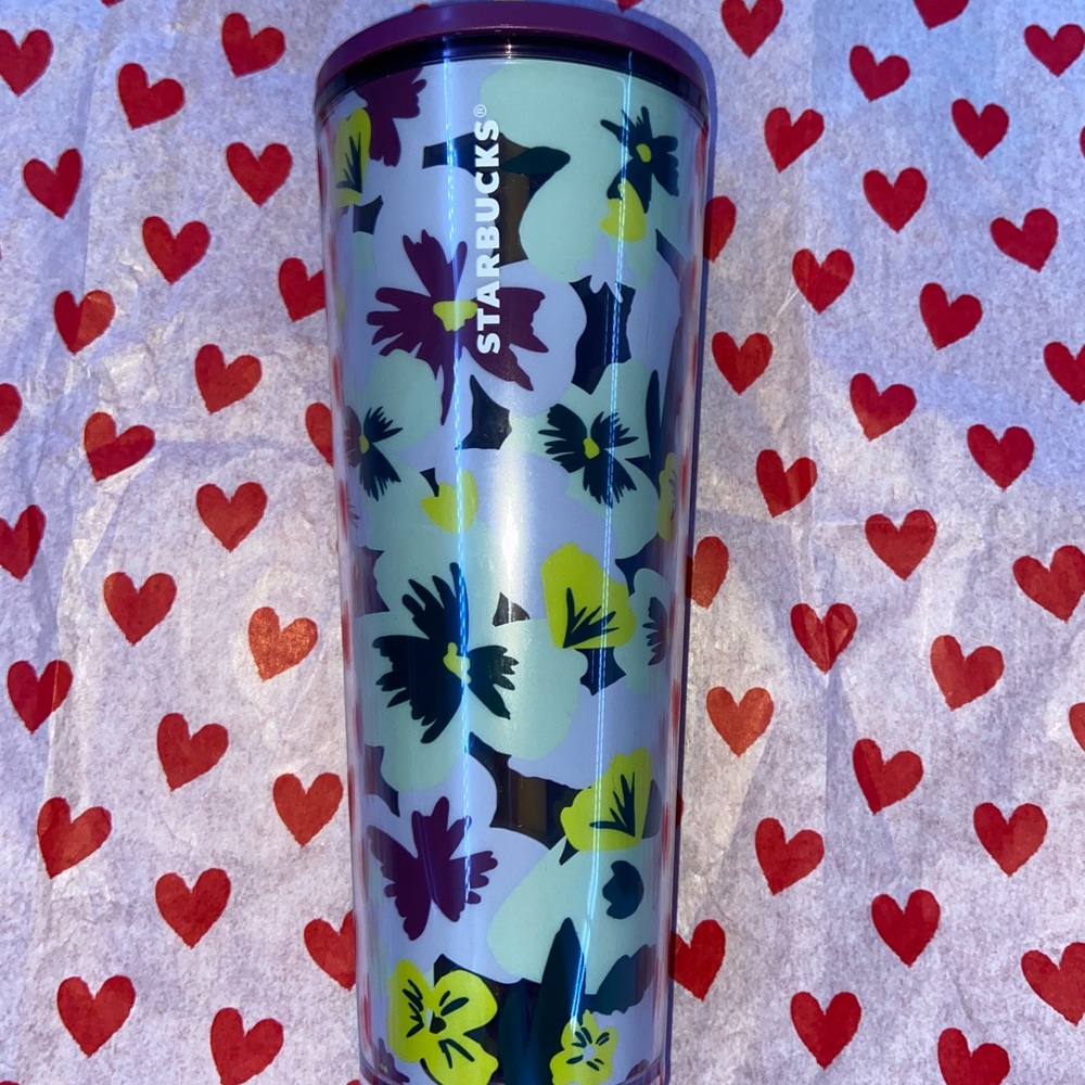 Starbucks Valentine’s Day flower tumbler